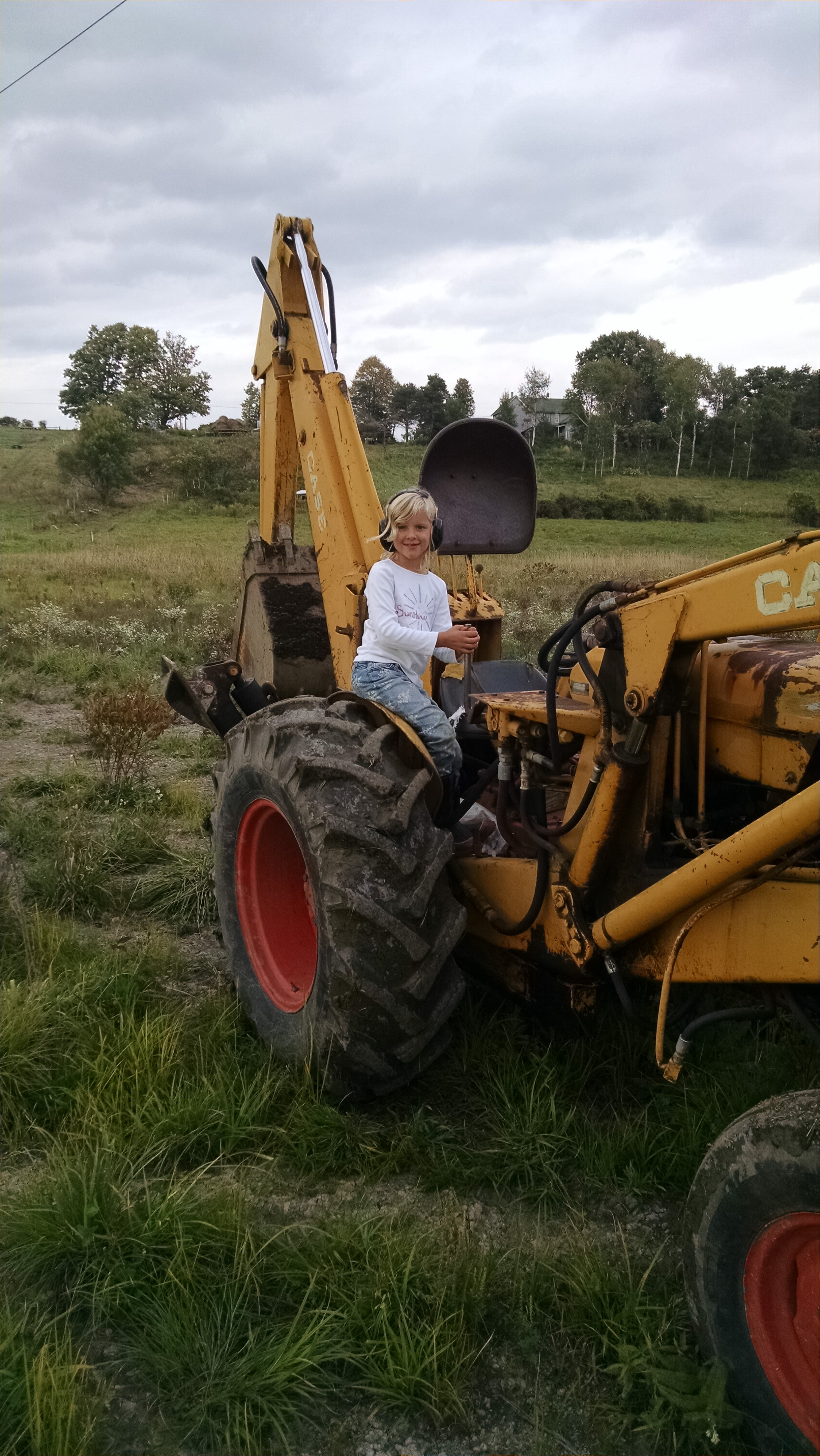 Allie did a good job with the controls after we worked out a set of hand signals to communicate over the engine noise.